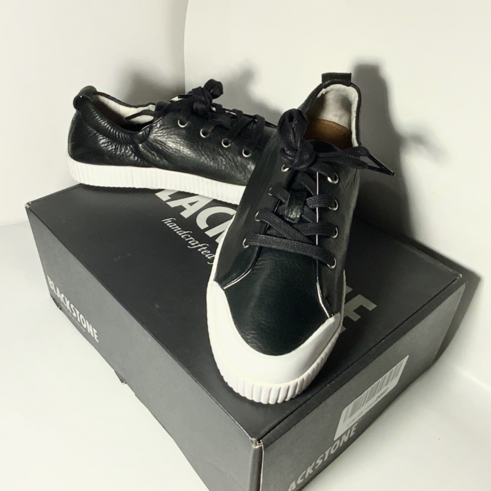 BLACKSTONE RL78 Leather Black White Low Sneakers - Picture 14 of 15